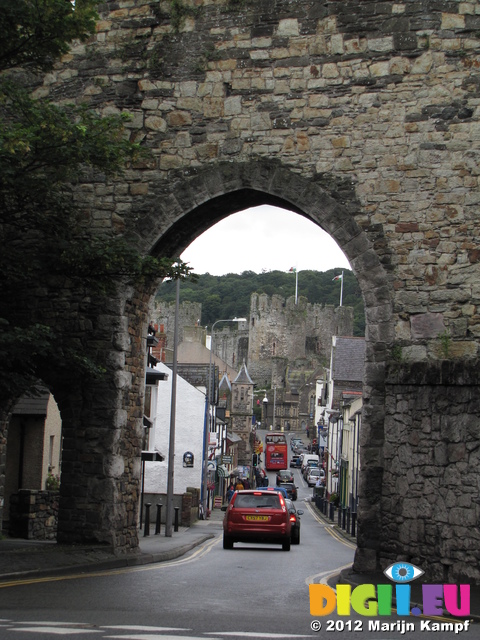 SX23421 Conwy Castle seen through arch in medieval wall